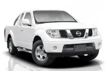 NAVARA D40